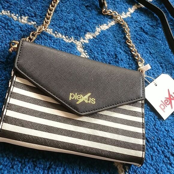 Perfect Prom Purse, Mini Bag, Phone Holder, Gold Chain Purse - Picture 1 of 10